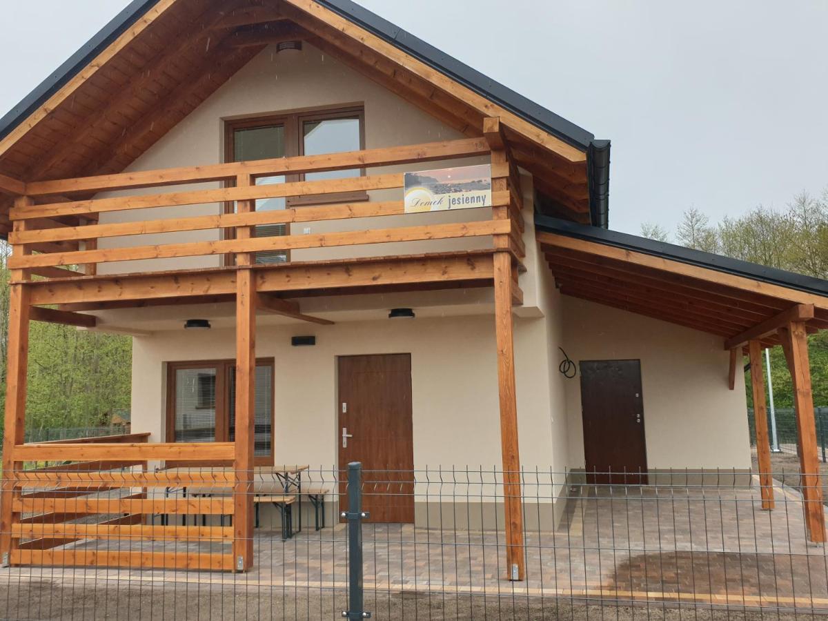Osada Cztery Pory Roku - Dom Jesien Villa Kopalino Kültér fotó