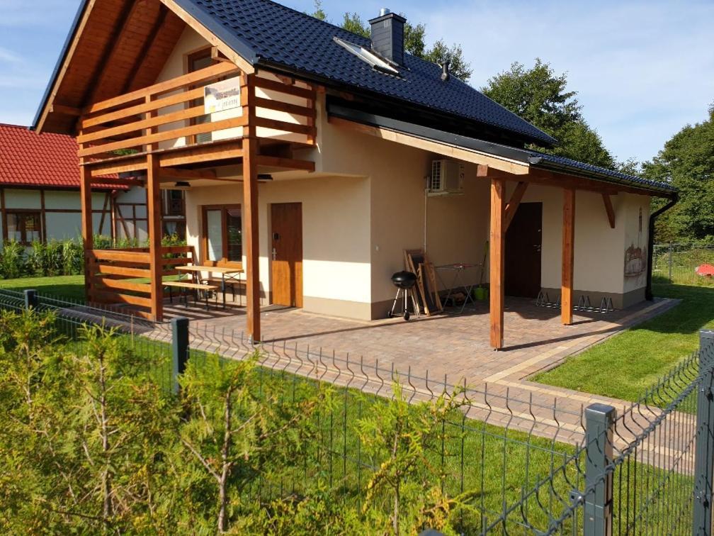 Osada Cztery Pory Roku - Dom Jesien Villa Kopalino Kültér fotó