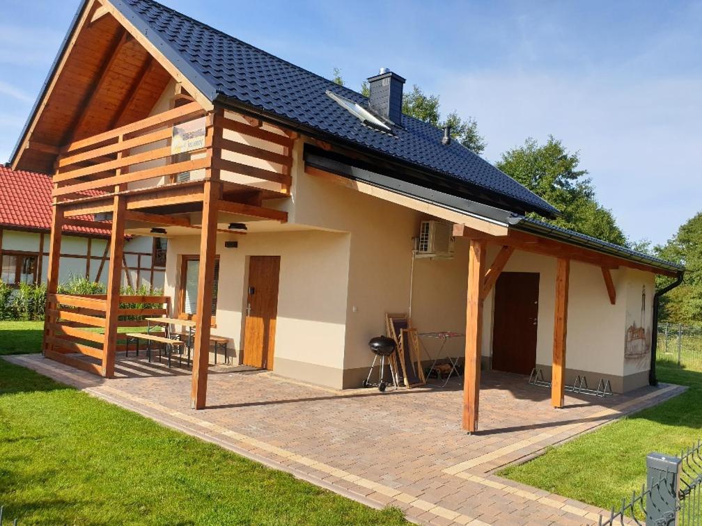 Osada Cztery Pory Roku - Dom Jesien Villa Kopalino Kültér fotó