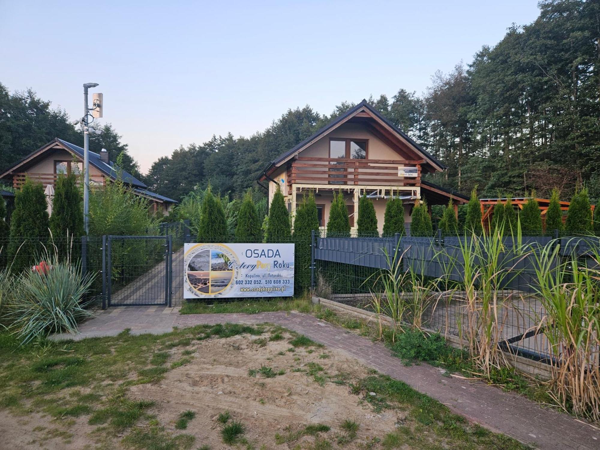 Osada Cztery Pory Roku - Dom Jesien Villa Kopalino Kültér fotó