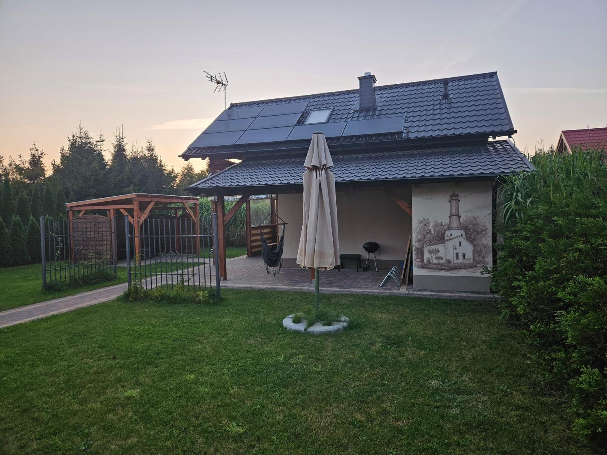 Osada Cztery Pory Roku - Dom Jesien Villa Kopalino Kültér fotó