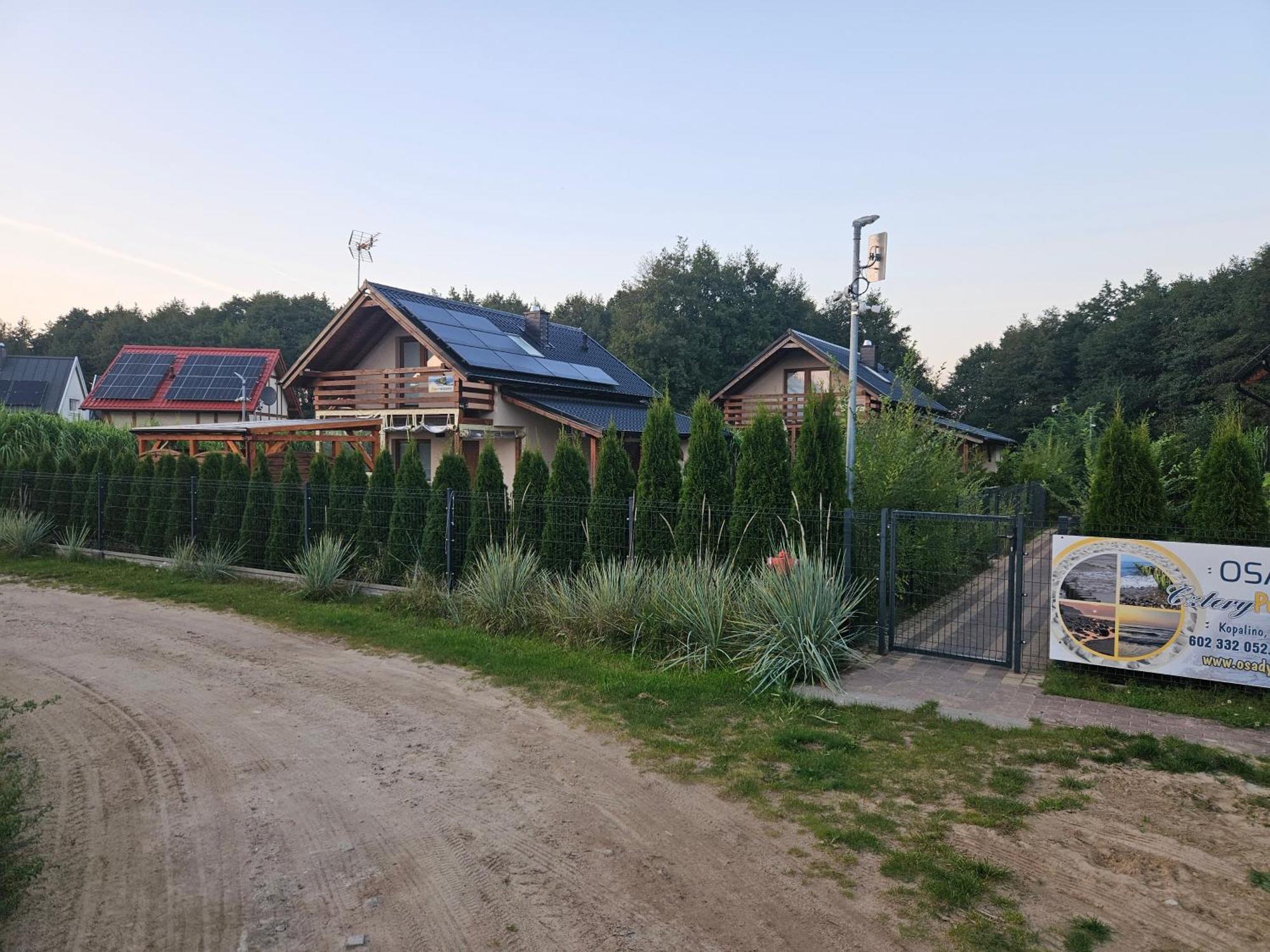 Osada Cztery Pory Roku - Dom Jesien Villa Kopalino Kültér fotó