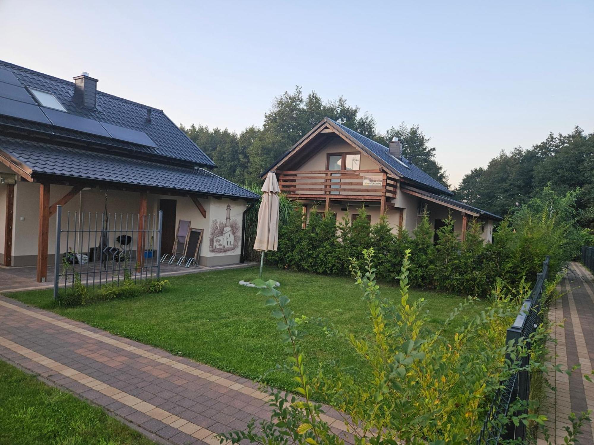 Osada Cztery Pory Roku - Dom Jesien Villa Kopalino Kültér fotó