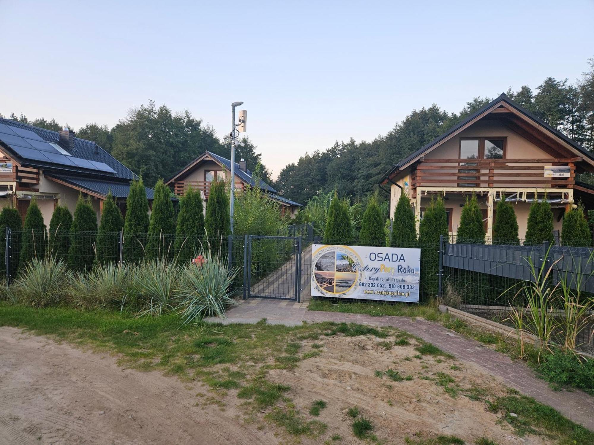 Osada Cztery Pory Roku - Dom Jesien Villa Kopalino Kültér fotó